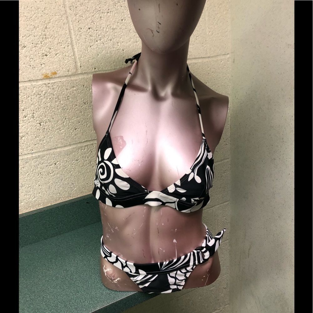 NWT Lenny Triangle Top Bikini